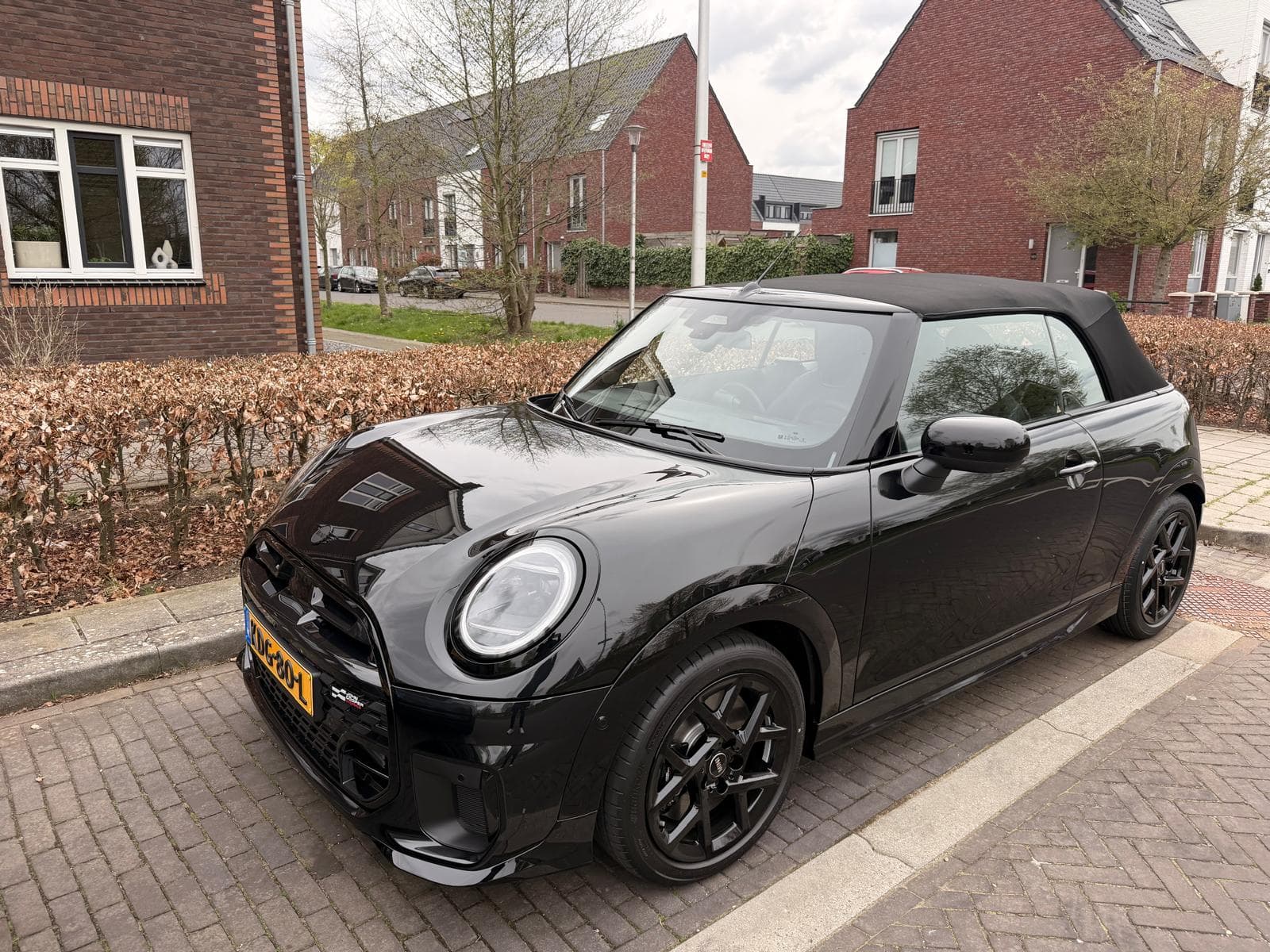 MINI JCW vs Cooper S — welke MINI past bij u?