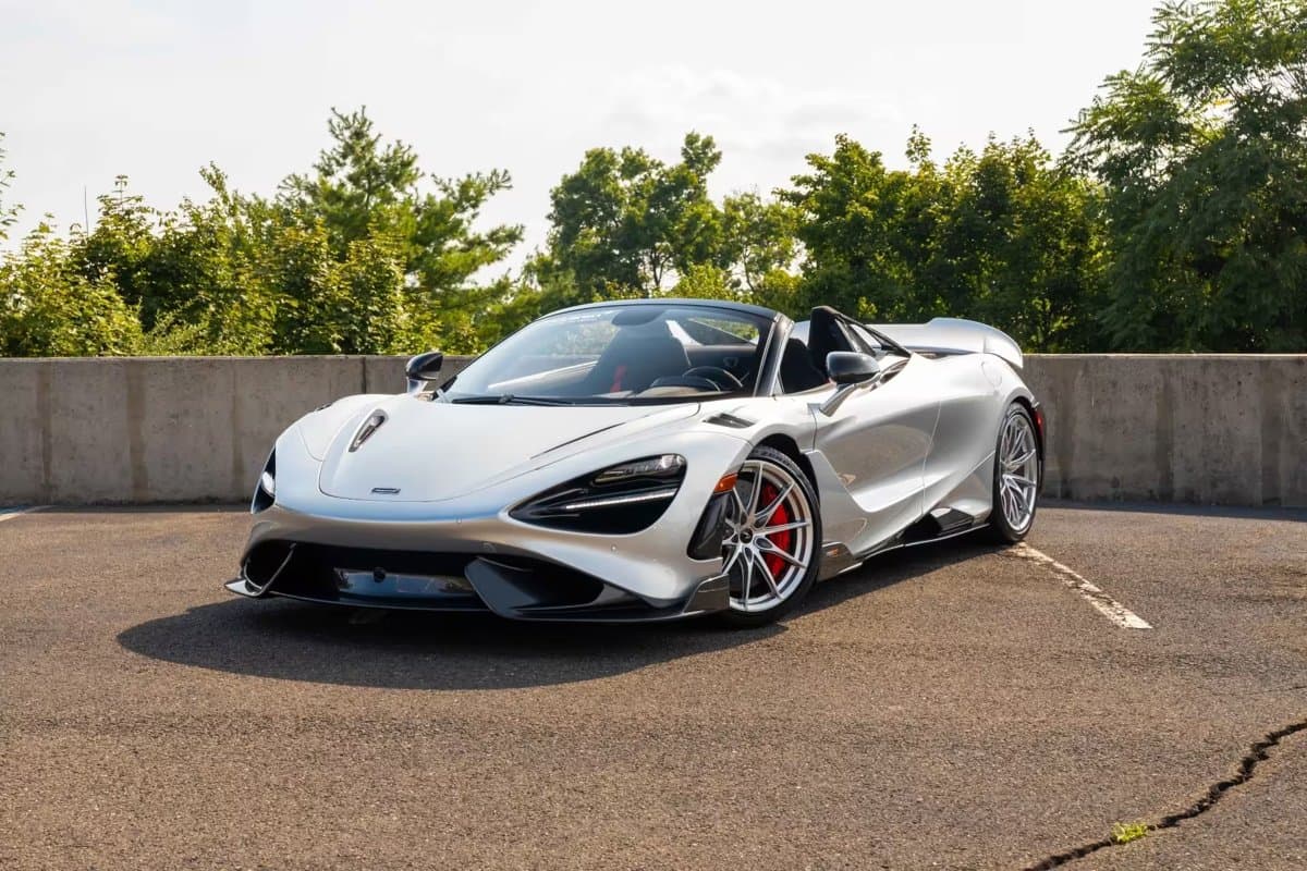 McLaren 765LT Spider