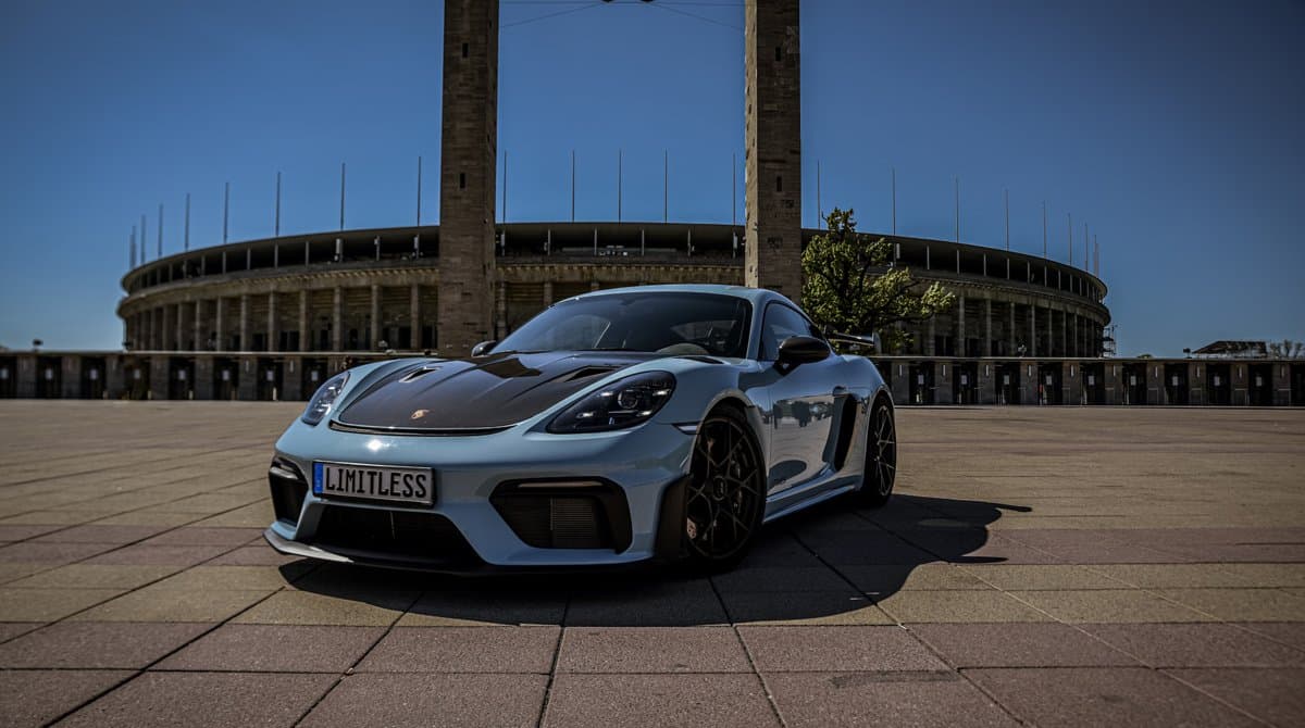 Porsche 718 GT4 RS Weissach 2025