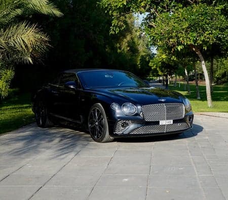 Bentley Continental GTC 2023
