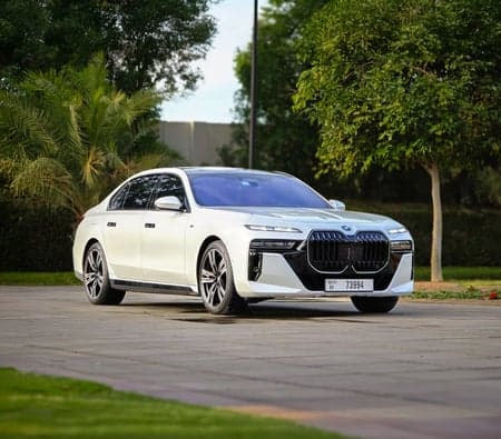BMW 735i 2026