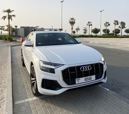 Audi Q8 2025