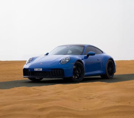 Porsche 911 Carrera 4 GTS 2025