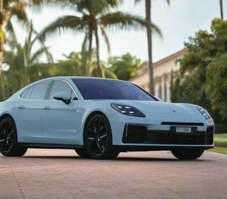 Porsche Panamera 2024