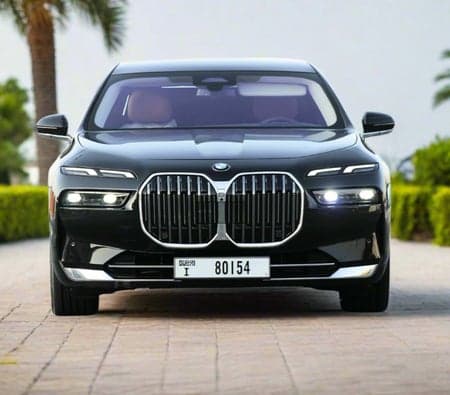 BMW 735i 2025
