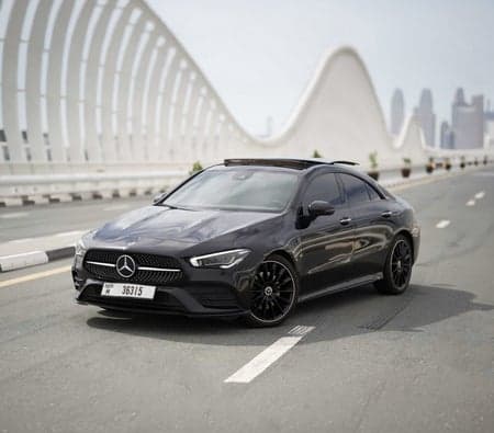 Mercedes Benz CLA 200 2021