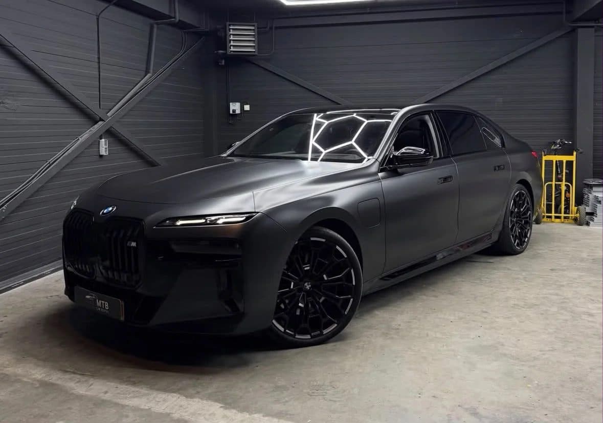 BMW M760i (2026)