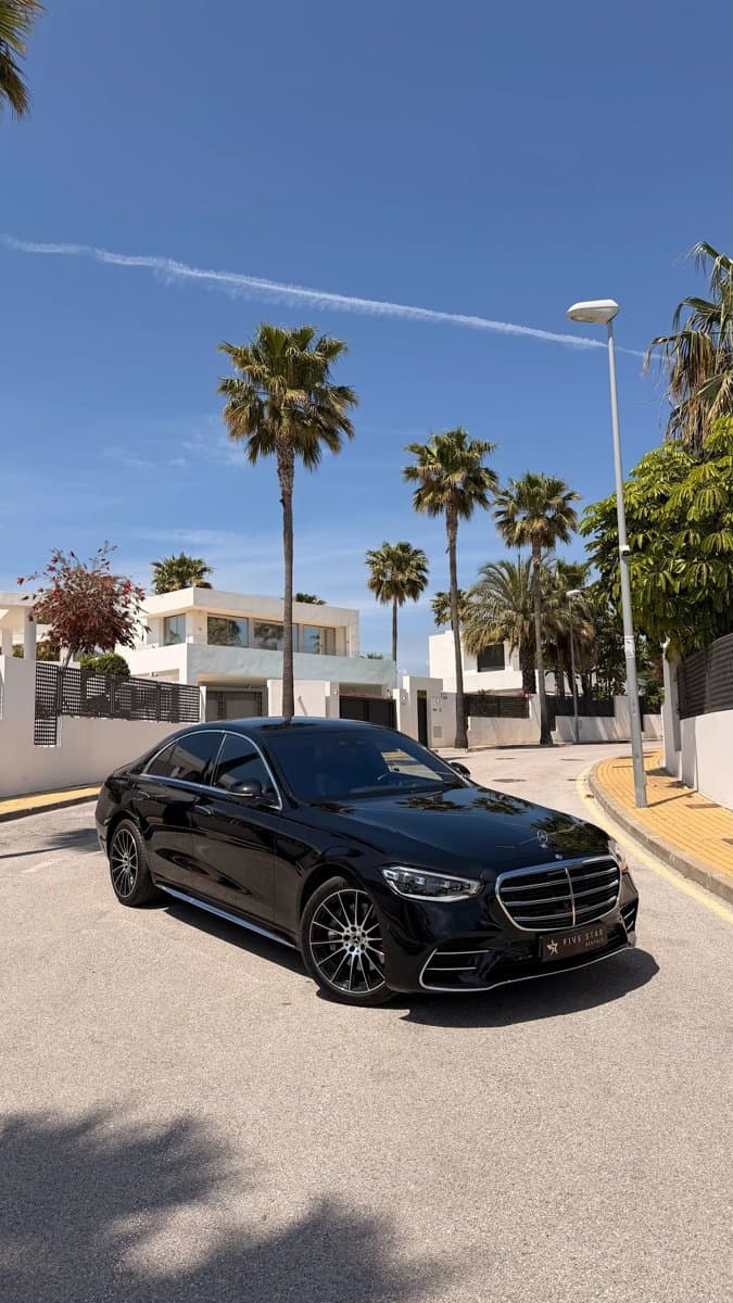 Mercedes-Benz S-Class S 580 e 4MATIC Plug-in Hybrid huren