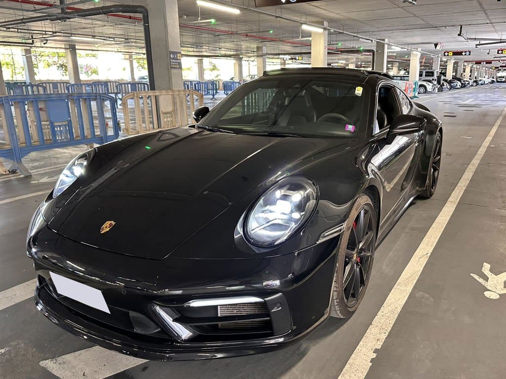 Porsche 911 992 Carrera 4S