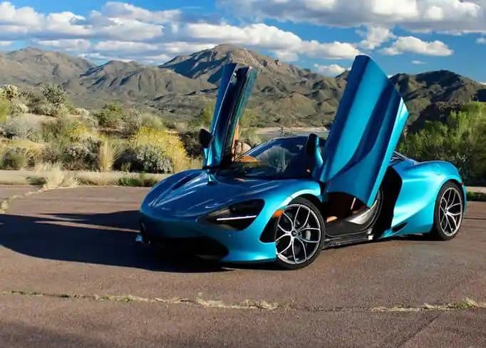 McLaren 720S Spyder