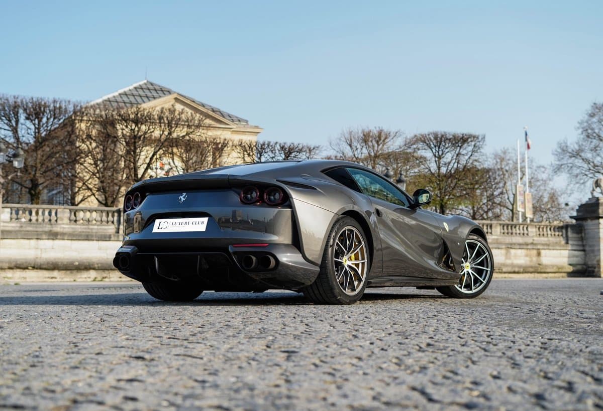 Ferrari 812 Superfast