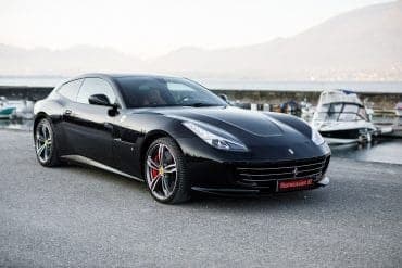 Ferrari GTC4 Lusso huren in Cannes