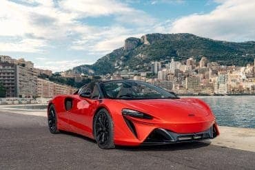 McLaren Artura Spider