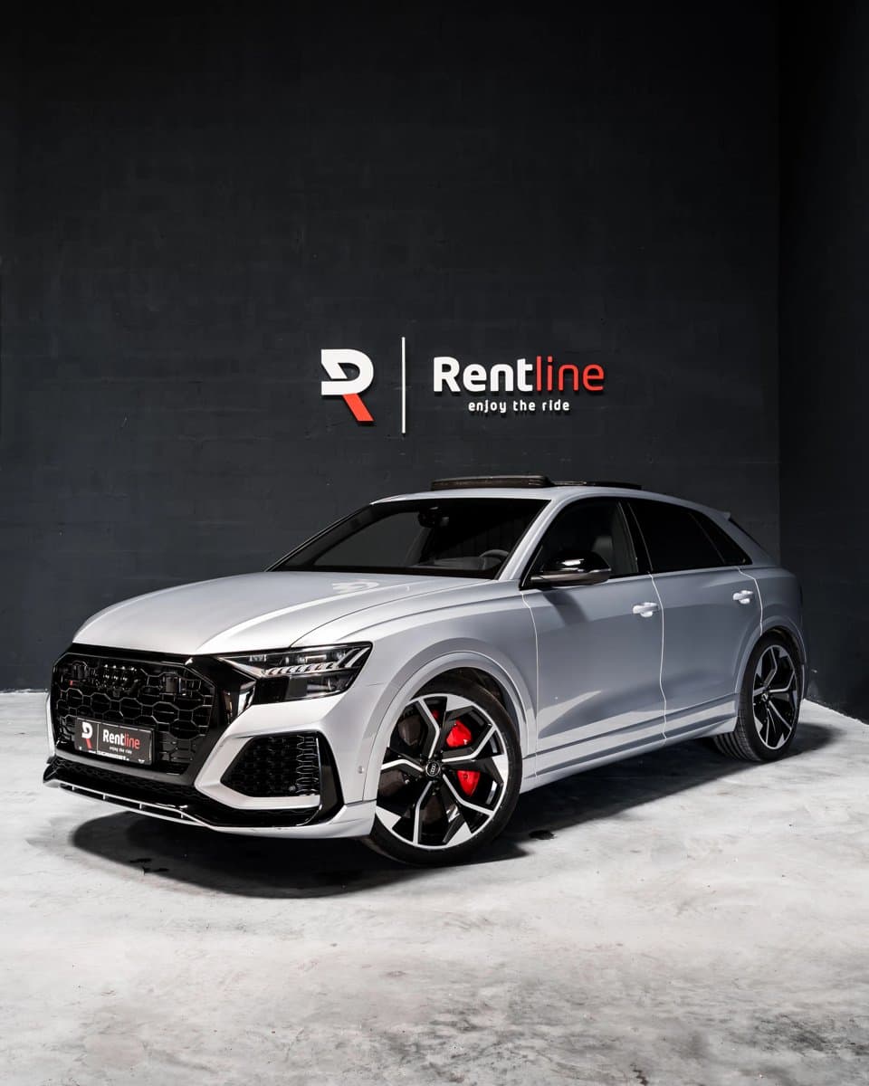 Audi RSQ8