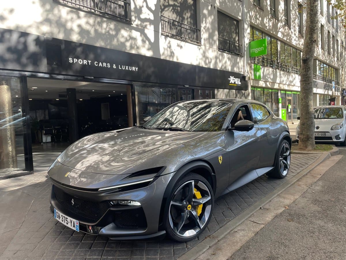 Ferrari Purosangue