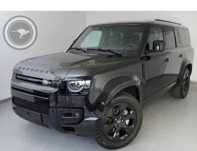 Land Rover Defender 130 (8 zits)