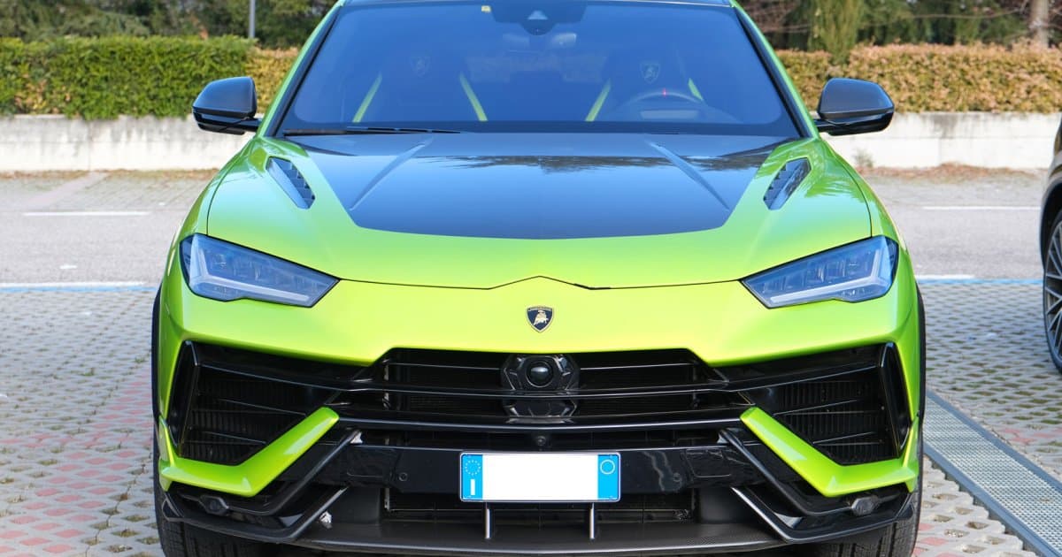 Lamborghini Urus Performante