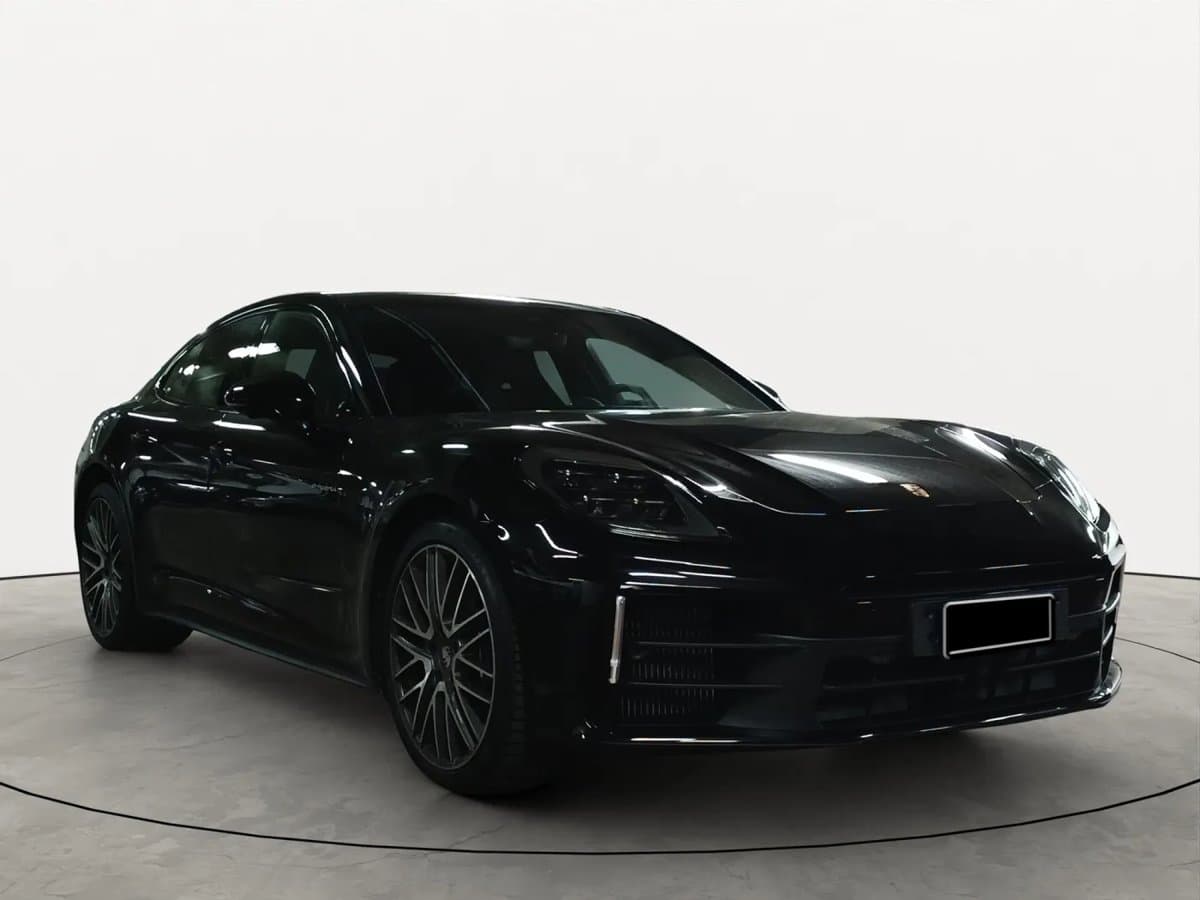 Porsche Panamera 4 E-Hybrid