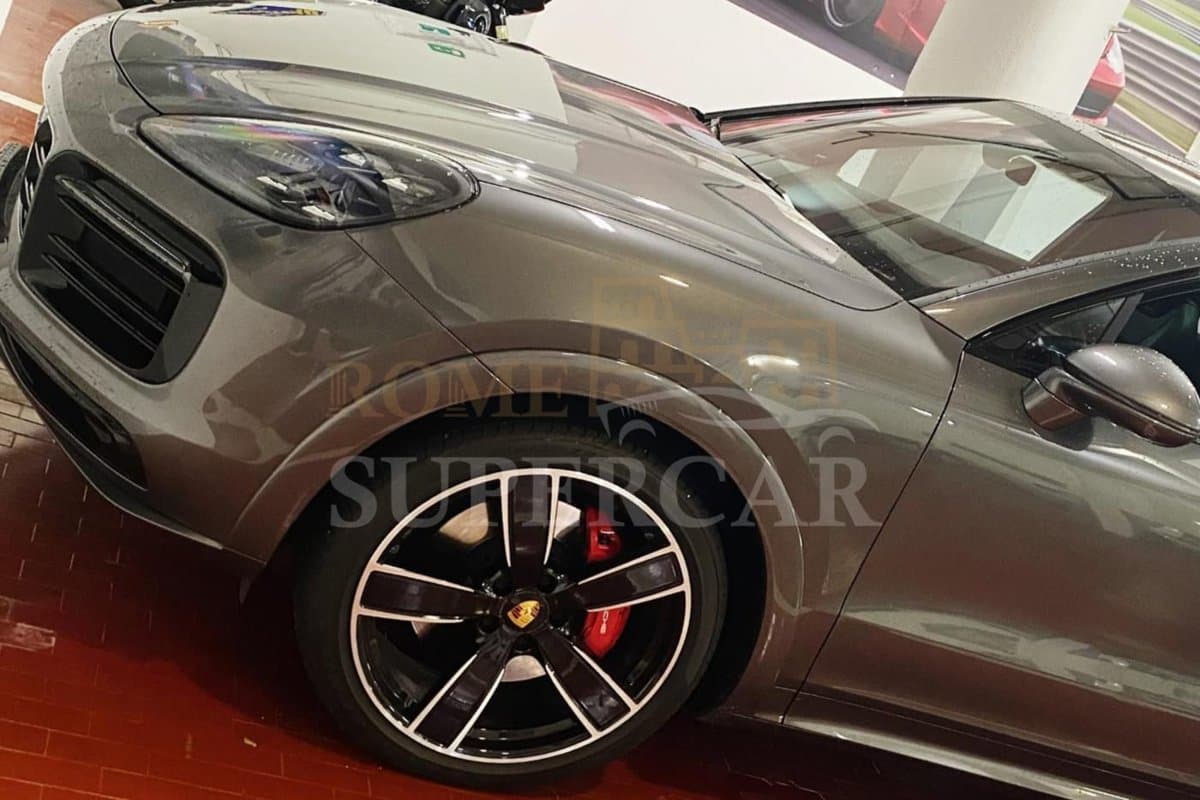 Porsche Cayenne GTS