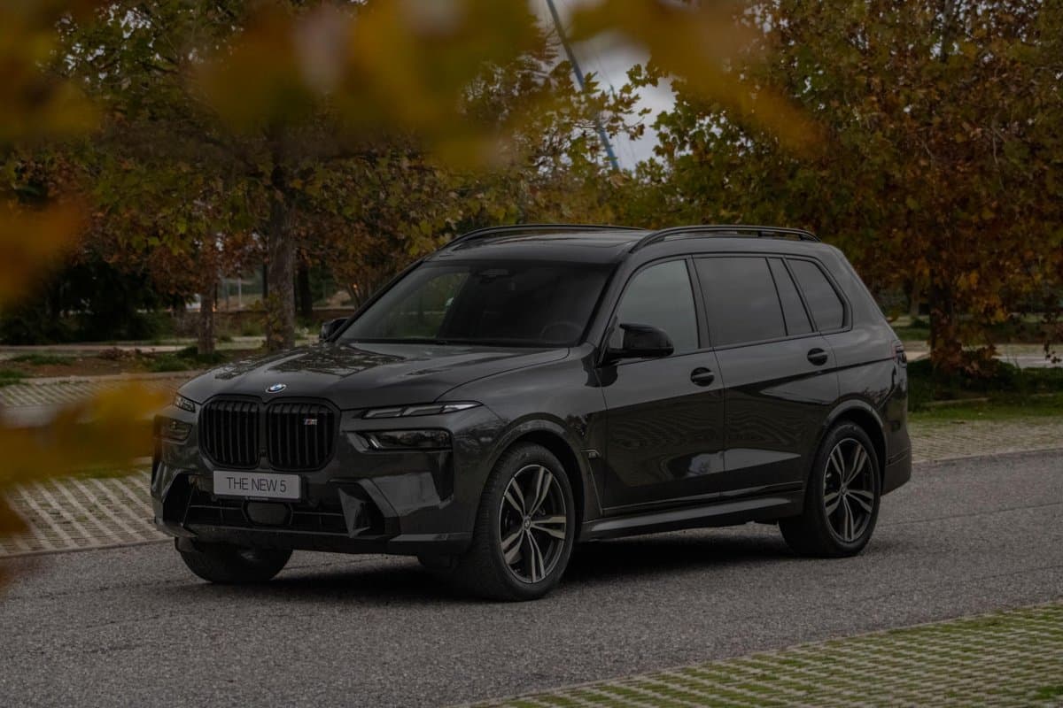 BMW X7 M60i