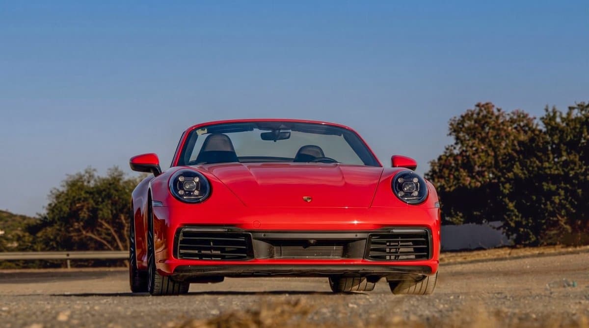 Porsche 911 Carrera