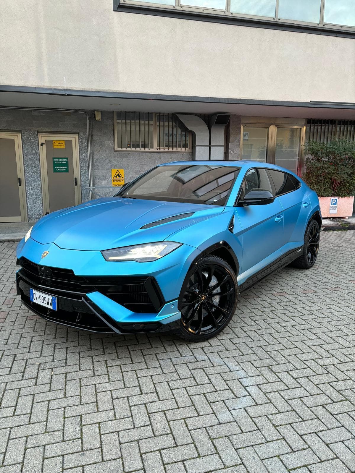 Luxe suv huren
